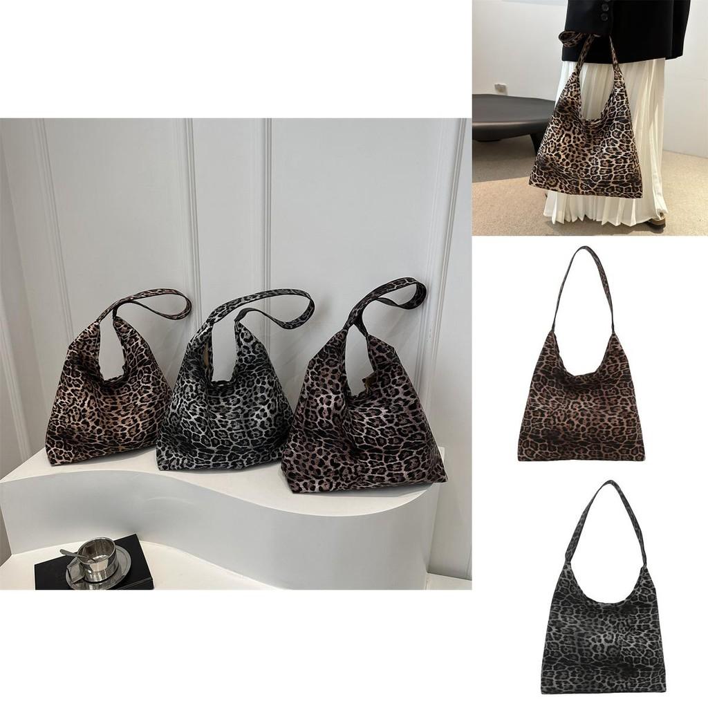 Trendy Chic Leopard Print Handheld Tote Bag For Stylish Women Perfect For Daily Use