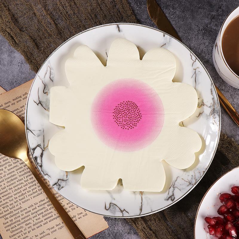 Jednorázový párty ubrousek ve tvaru květiny s dvojitou vrstvou 20 kusů/balení