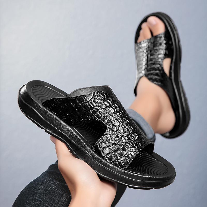 Fashion Fashion Outdoor Thick Soled Designer Men Slippers Leather Breathable Cool Ultralight Summer Men Non Slip Comfort Beach Slippers