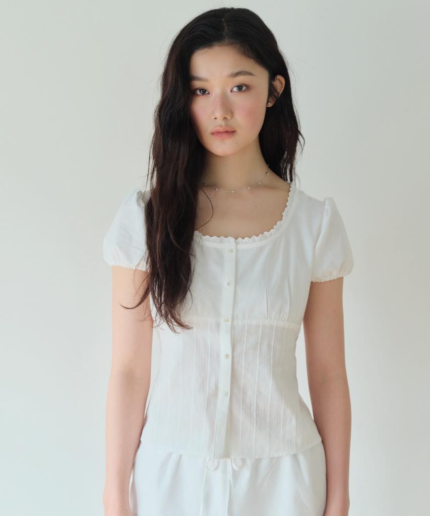 Hombadittingjeu Lace Puff Blouse (White)