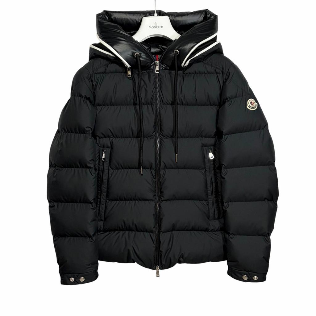 Moncler CARDERE Down Jacket Black Men's Size M (1) Model H20911A0010554A81