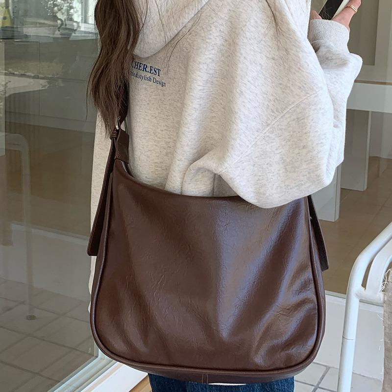Autumn, Spring and Summer Ancient Fashion Shoulder Bag Senior Sense Large Capacity Bag Female Niche Everything with Tote Bag Tide