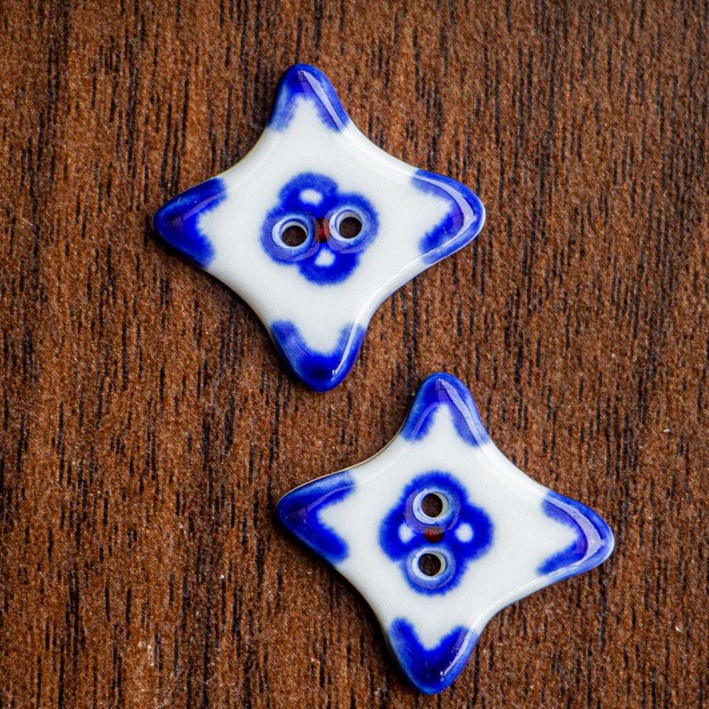 Hand-Painted Four-Pointed Star Ceramic Button - Handmade Clothing Accessory with Chinese Knot Design