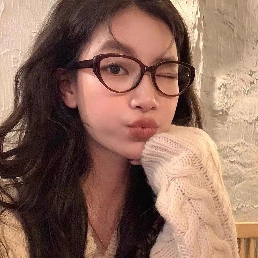 Retro Cat Eye Black Frame Flat Mirror Anti-Blue Myopia Glasses Can Be Matched With Degree Small Face Plain Women'S Glasses Frame