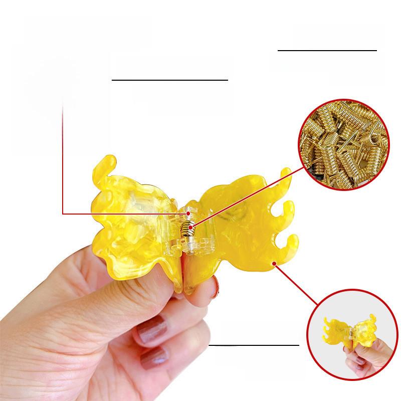 Charming Lucky Cat Hair Claw Clip Beautifully Crafted 2.8cm Cute Animal Hair Accessory