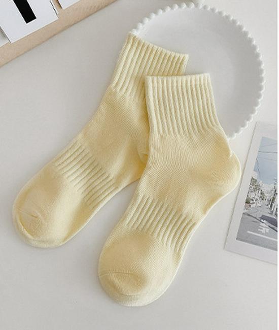 

Мужские летние носки из чистого хлопка с защитой от запаха - Белые спортивные до середины икры