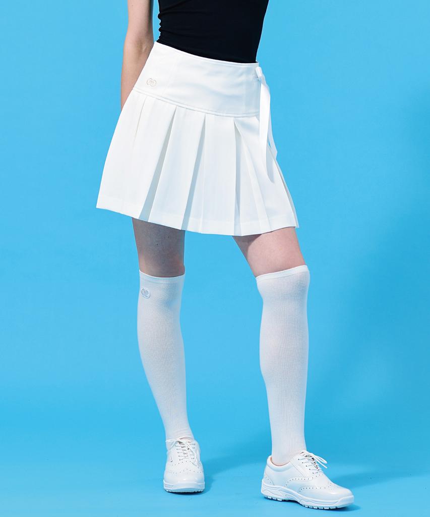 Do You Know Mc High-Waisted Ribbon-Detailed White Pleated Skirt