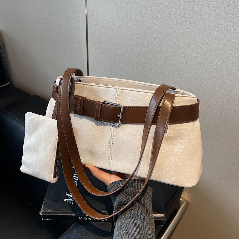 Large-capacity Bag, Women's Autumn and Winter Casual Shoulder Underarm Bag, High-quality Texture Work Commuter Bag