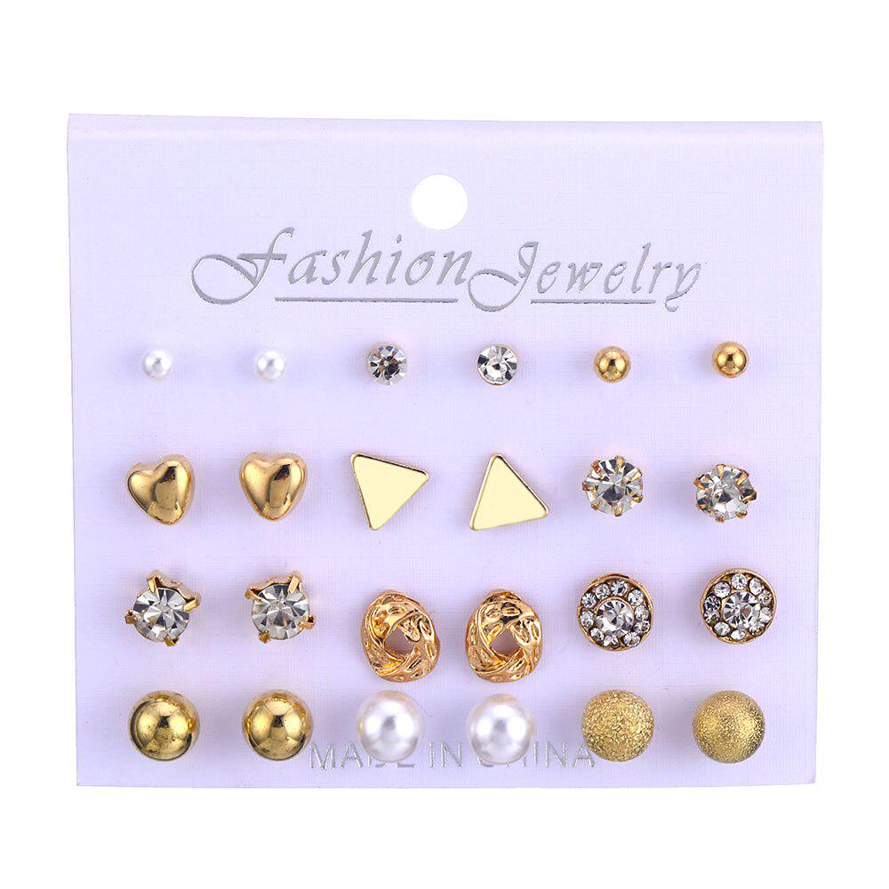 

Набор из 9 пар Серьги -пусеты инкрустированы кристаллами хрусталя и жемчужинами 1