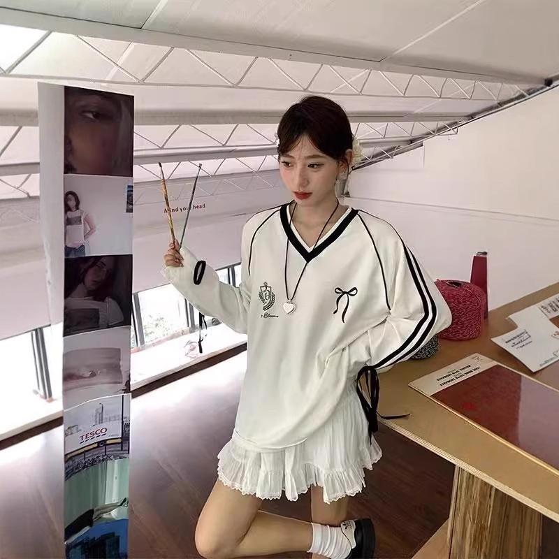 Women's 2025 Striped V-Neck Bow Long-Sleeve Casual Sweatshirt