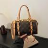 New Style Printed Large-capacity Bag, Light Luxury, Versatile and Fashionable Handbag, Single Shoulder or Crossbody Bag.
