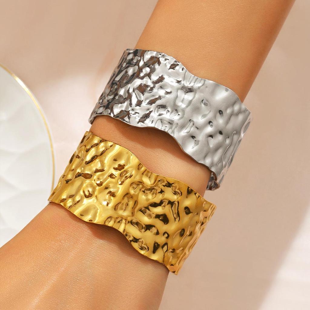 Women's Wide Hammered Texture C-Shaped Stainless Steel Bangle Bracelet