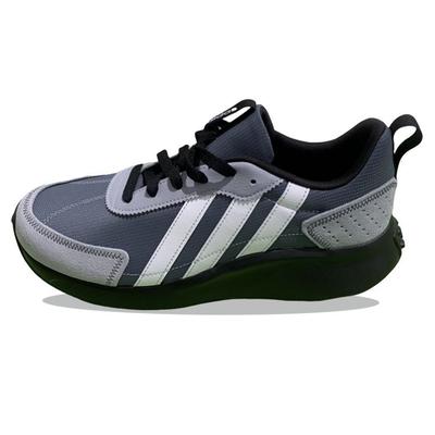 Încălțăminte pentru bărbați – Adidaşi