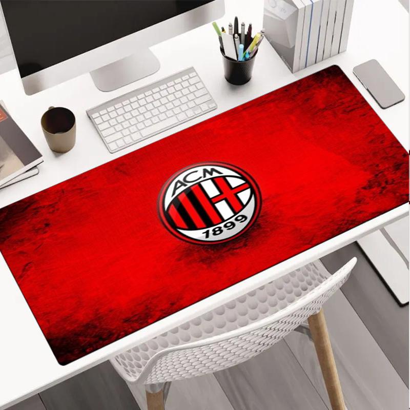 Tappetino per mouse con stemma AC Milan, Tappetino per mouse, Tappetino per mouse da gioco, Tappetino per tastiera, Decorazione per scrivania per computer portatile, Regalo per tifosi, Regalo di compleanno