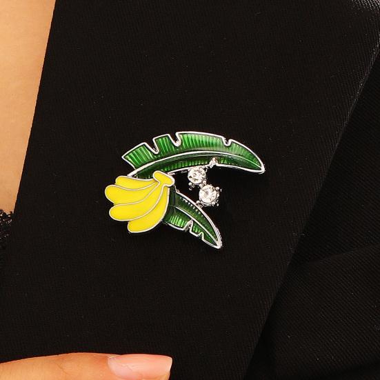 Oil Dripping Fruit Brooch Alloy Cherry Strawberry Banana Pomegranate Lapel Pin Sweater Cardigan Coat Business Suit Women Clothing Accessories