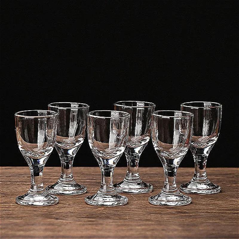 6ks Sady Nádherné Malé Skleničky Elegantní Panáky Baijiu Kalíšky Párty Průhledné Skleničky na Destiláty Vinné Potřeby Barové Sklo
