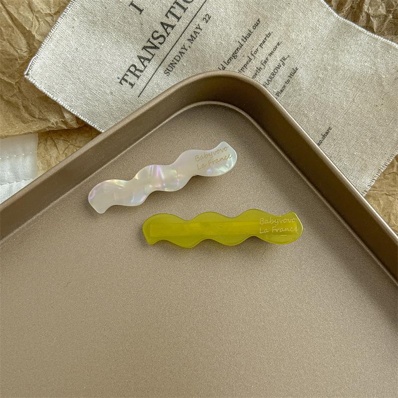 2Pcs/Set Simple Retro Wave Shaped Acetic Bangs Hairpins Sweet Cute Hair Side Hair Clips Style Barrettes Fashion Hair Accessories