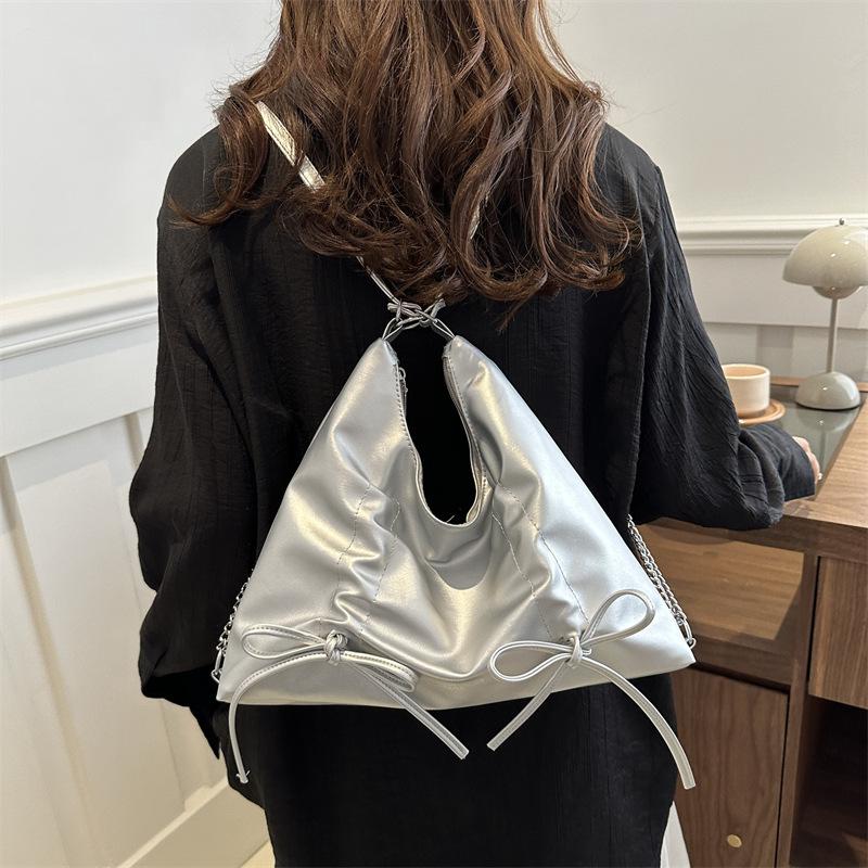 Large-capacity Tote Bag Women's 2025 Spring and Summer New Large-capacity Commuter Backpack Simple Chain Shoulder Messenger Bag