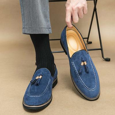 Nya Mode Tofs Läder Herrskor Slip On Loafers Rund Tå Patchwork Mocka Klänningsskor Man Dagligen Bröllopsfest Skor för Man