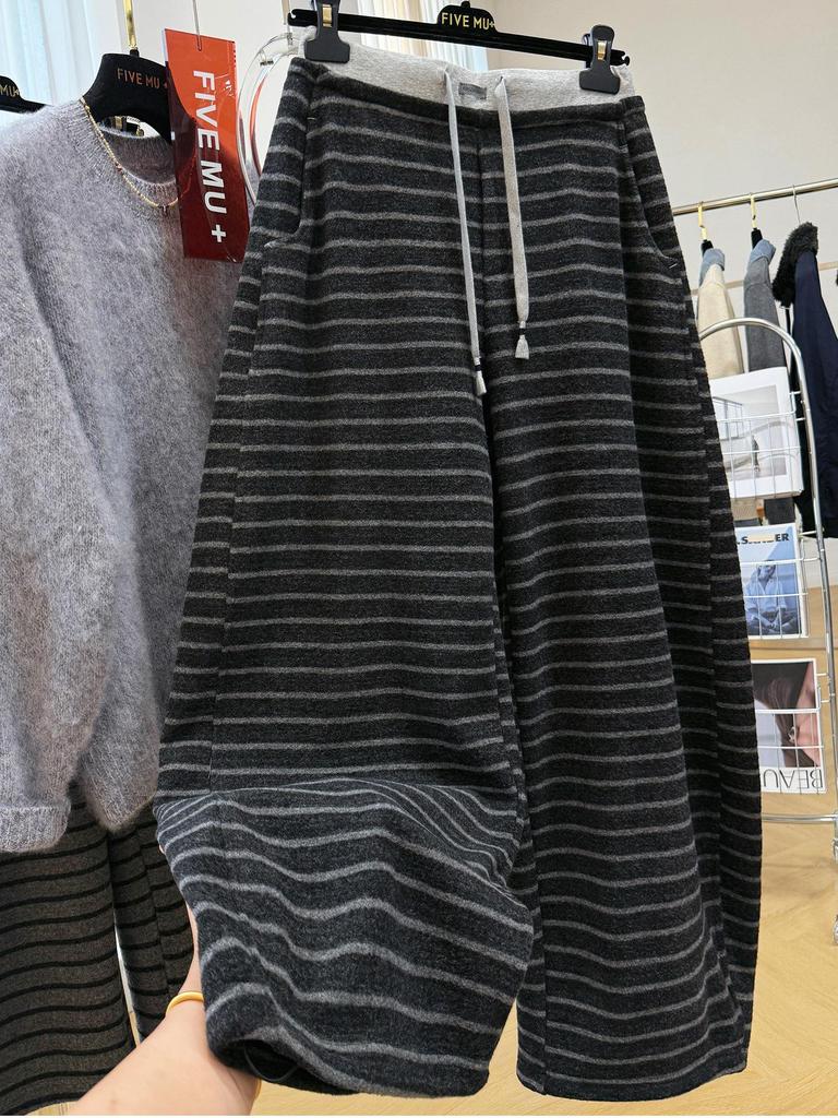 Plus Size Elastic Waist Striped Sweatpants for Autumn & Winter - Velvet, Loose Fit