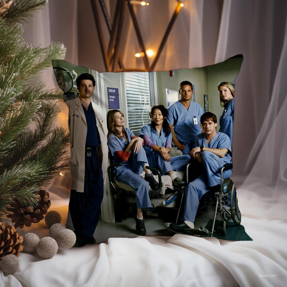 G-Greys Anatomy Cushion Cover Premium Comfort Reversible Pillow Cove -Two in One Design for Any Room & Car Interior