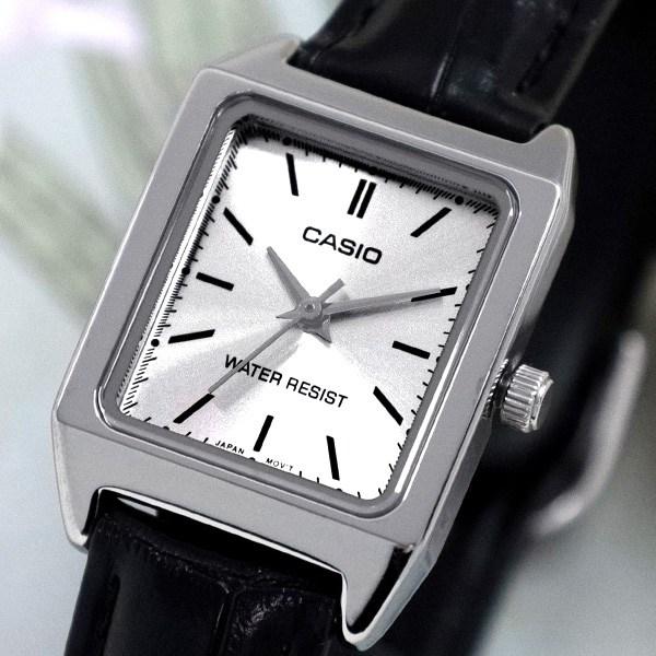 Casio Relógio feminino clássico retangular quadrado de couro com vidro mineral + pacote de troca de bateria