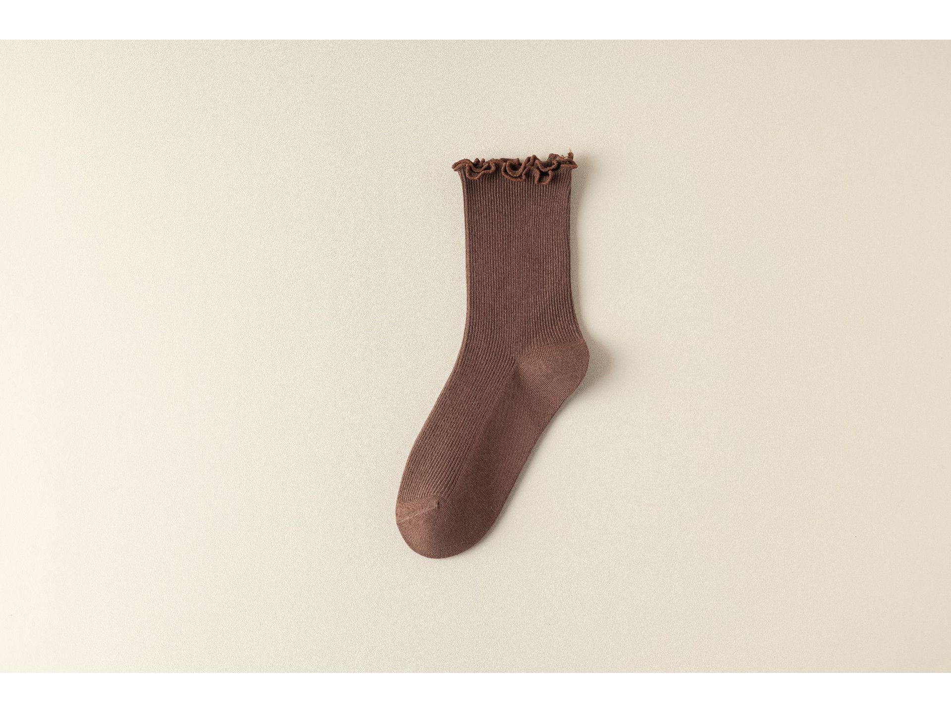 

Japanese Lace Ruffle Mid-Calf Cotton Socks – Cute, Striped, Sweat-Absorbent Autumn/Winter Fashion for Girls One Size