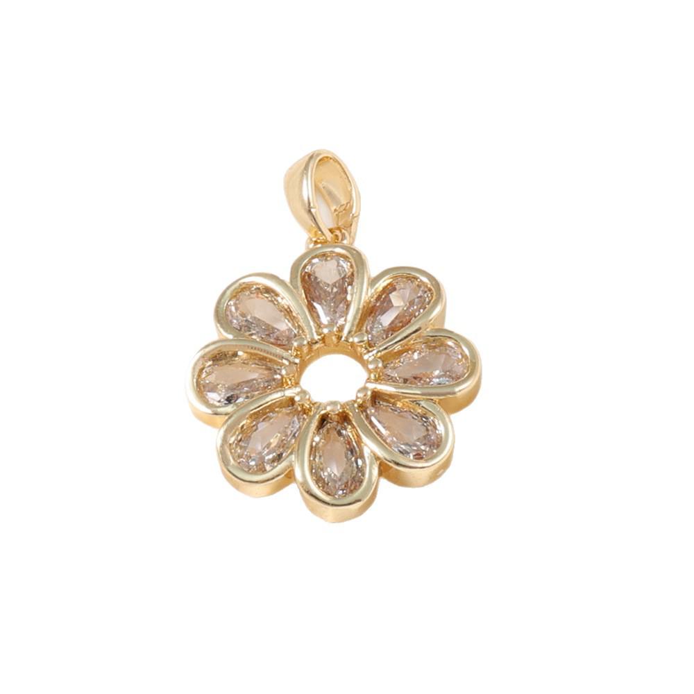 Japanese-Korean Exquisite Flower Pendant - Light Luxury & Versatile Design Jewelry