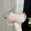Trendy Fashionable Cross-body Bag, Small Bag with A Chic and Simple Design, Diagonal Cross-body Small Square Bag