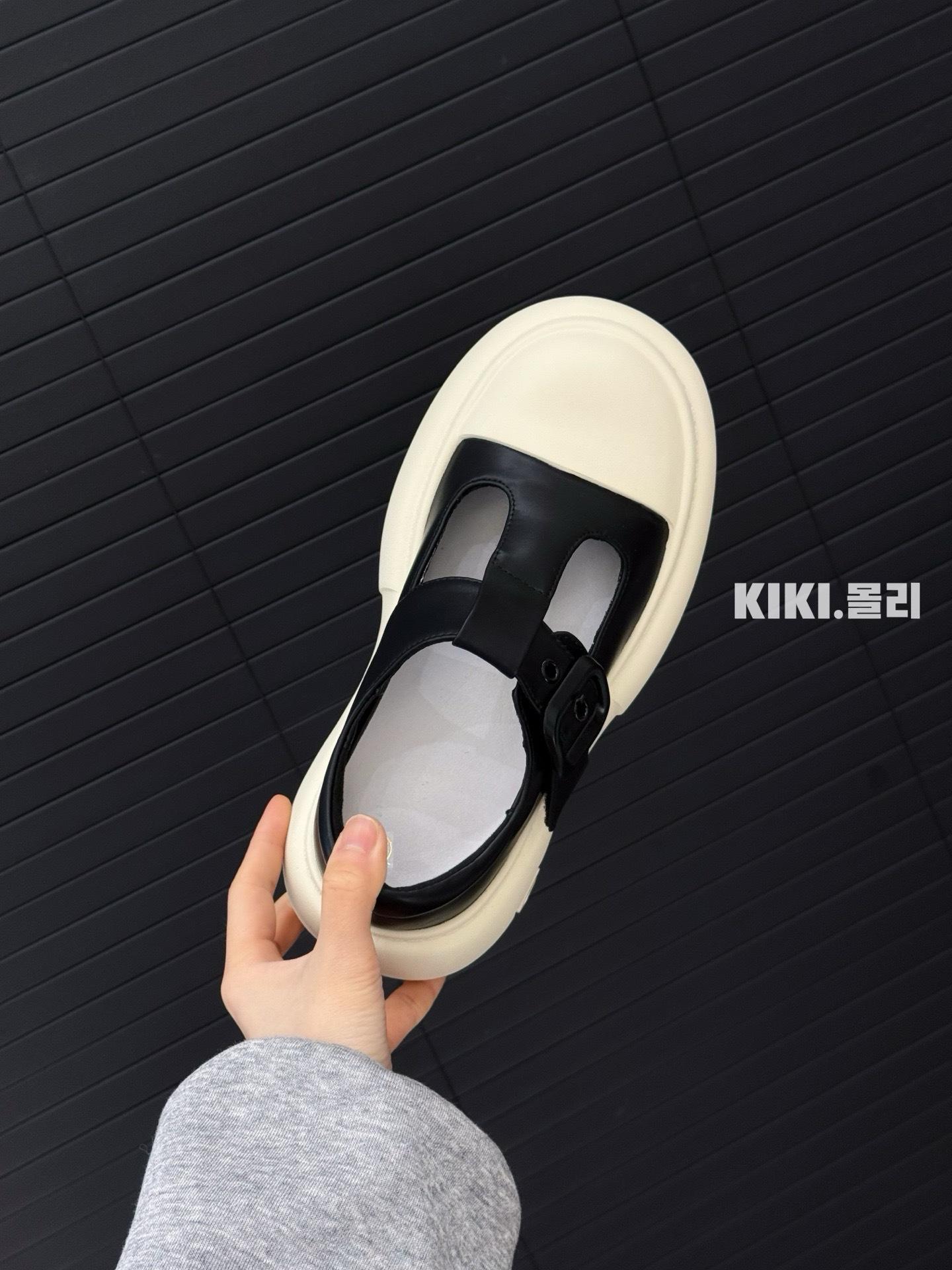 

SGIRL TWTW женские универсальные туфли-кеды Mary с толстой подошвой и большой головкой, размер 25, полые, с пряжкой в одно слово, прилив 40 чёрный