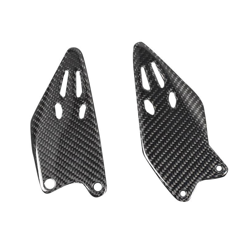 Kawasaki ZX6R 636 Carbon Fiber Footrest Guard