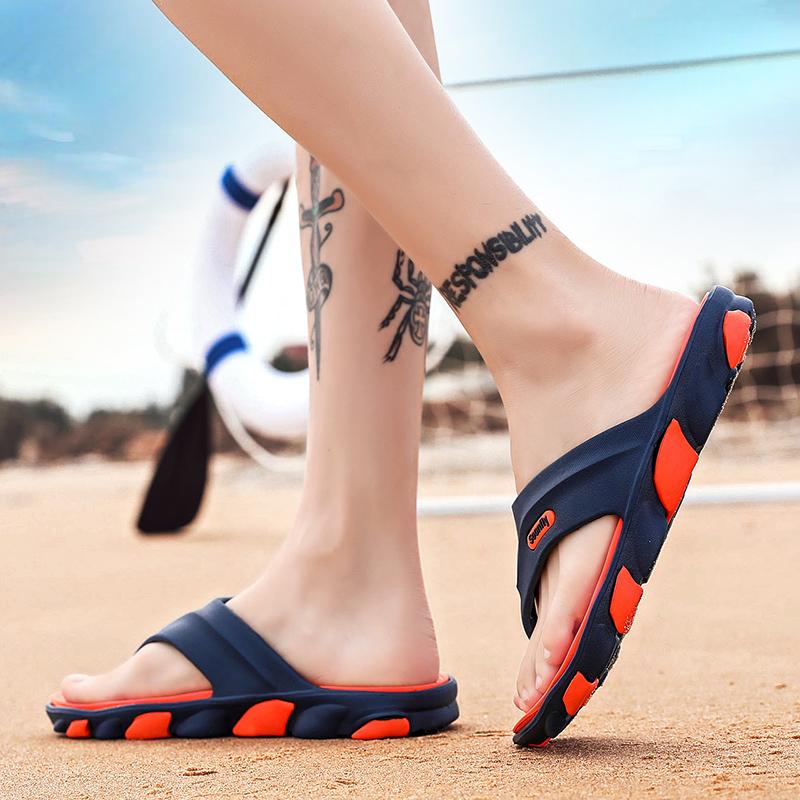 Flip Flops for Men Breathable Sandals Outdoor Slippers Summer Beach Sandals Quick Dry Shoes Men Casual Slippers