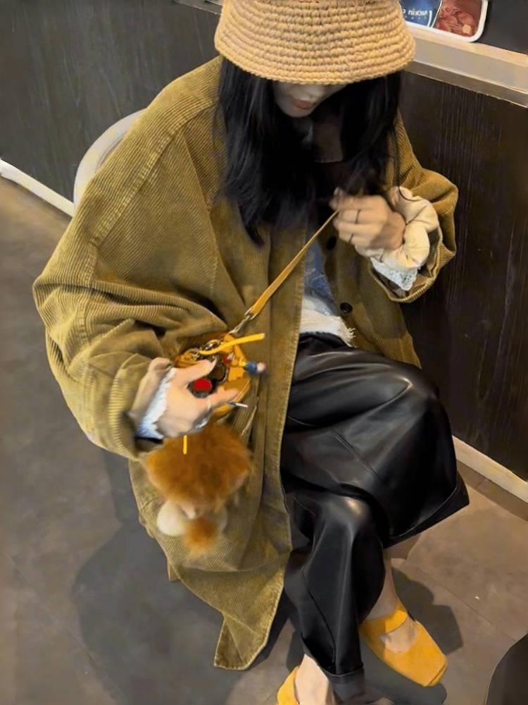 

Женский весенний 2025 года корейский ретро вельветовый тренч: Свободный, Универсальный и Стильный. Large имбирный/жёлтый