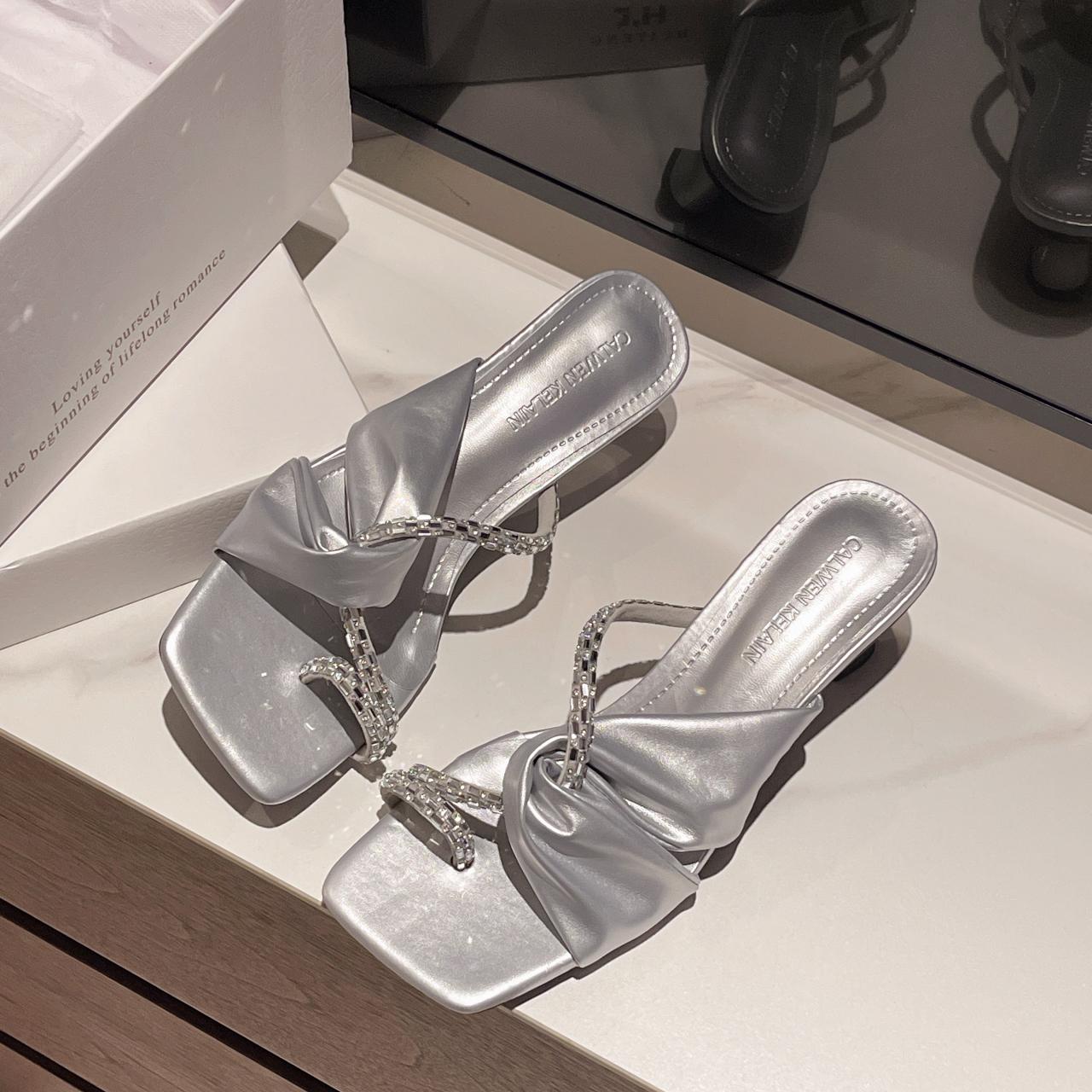 

Fashion Women s Slippers Ladies Sandals on Word Tide Shoes Outside High Heel White Open Toe Slides Footwear Non Slip Trend Sandales 40 серебряный