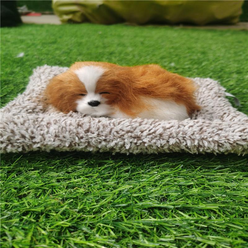 קישוטים לרכב חתולים חמודים מדומים ישנים קישוט למכוניות בובת חתלתולים קטיפה מקסימה צעצוע מתנות לילדים אביזרי רכב