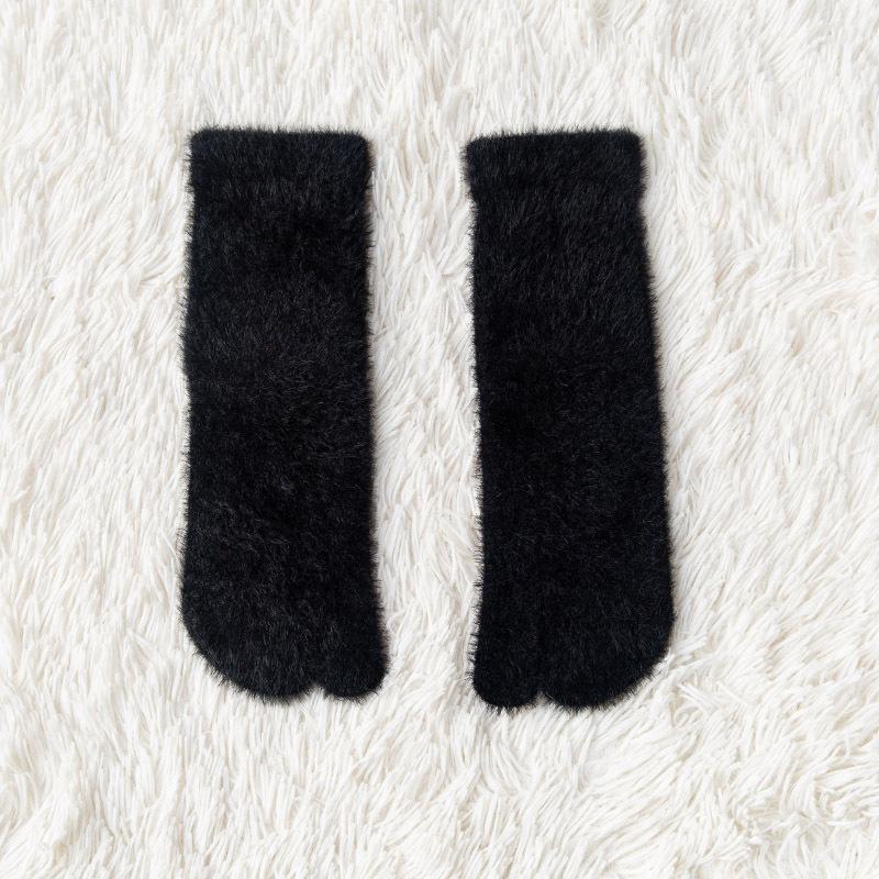 3 Pairs Woman Girl Winter Tabi Socks Short Tube Warm Two Toed Sock Thick Soft Cozy Plush Solid Color Split Toe Bed Sleep Socks