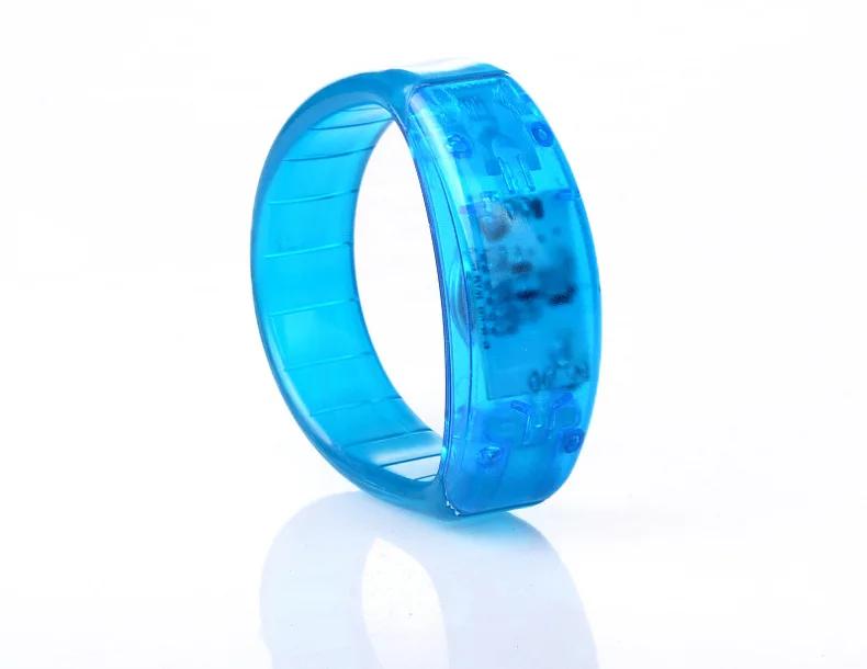 Fest Rave Konsert Stemmestyring LED Lys Armbånd Armring Lydaktivert Lyser Festlys Lyser i Mørket Festival