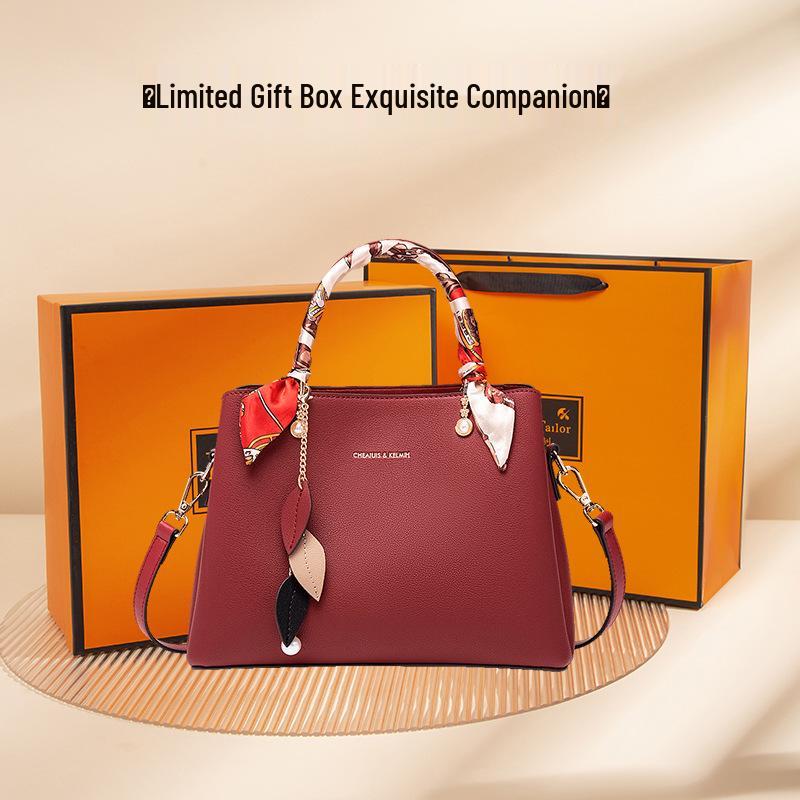 Women's Red Wedding Handbag: Fashion Tote for Ladies & Mother-in-Law's Banquet Gift