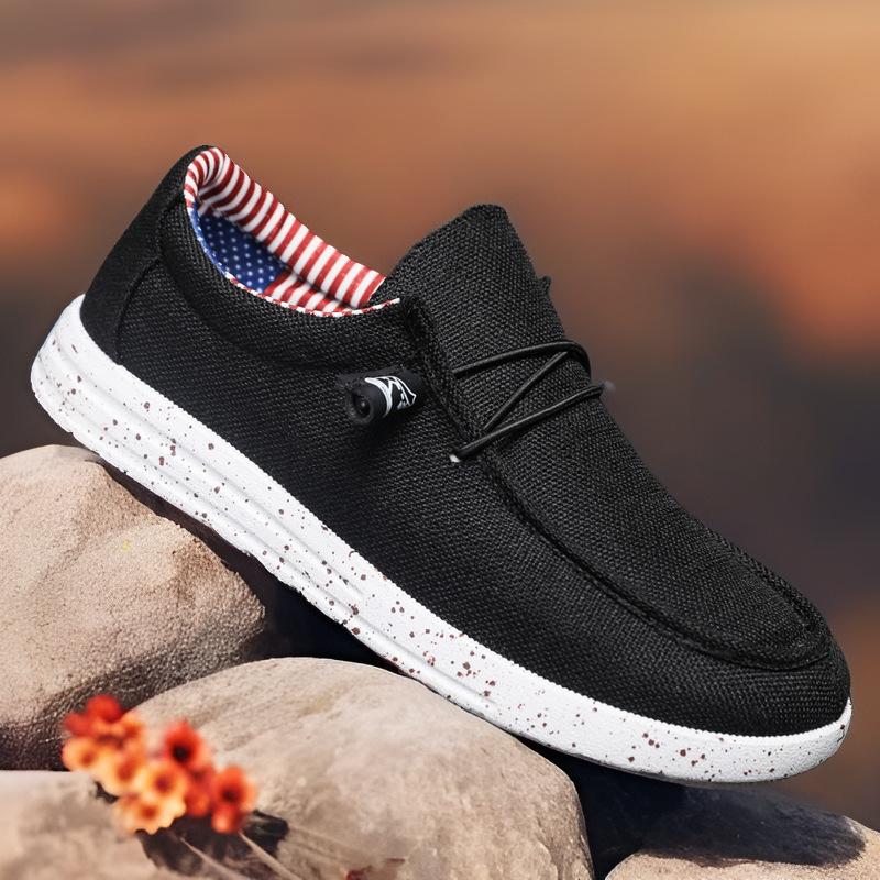 

Large size old Beijing cloth shoes Korean version large size casual trendy man breathable light lazy one pedal light canvas shoes 40