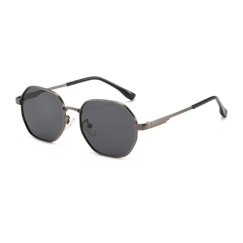 Men's and Women's Fashion Polygonal Frame Sunglasses Retro Sun Protection Sunglasses Trendy Outdoor Eyewear for Men and Women