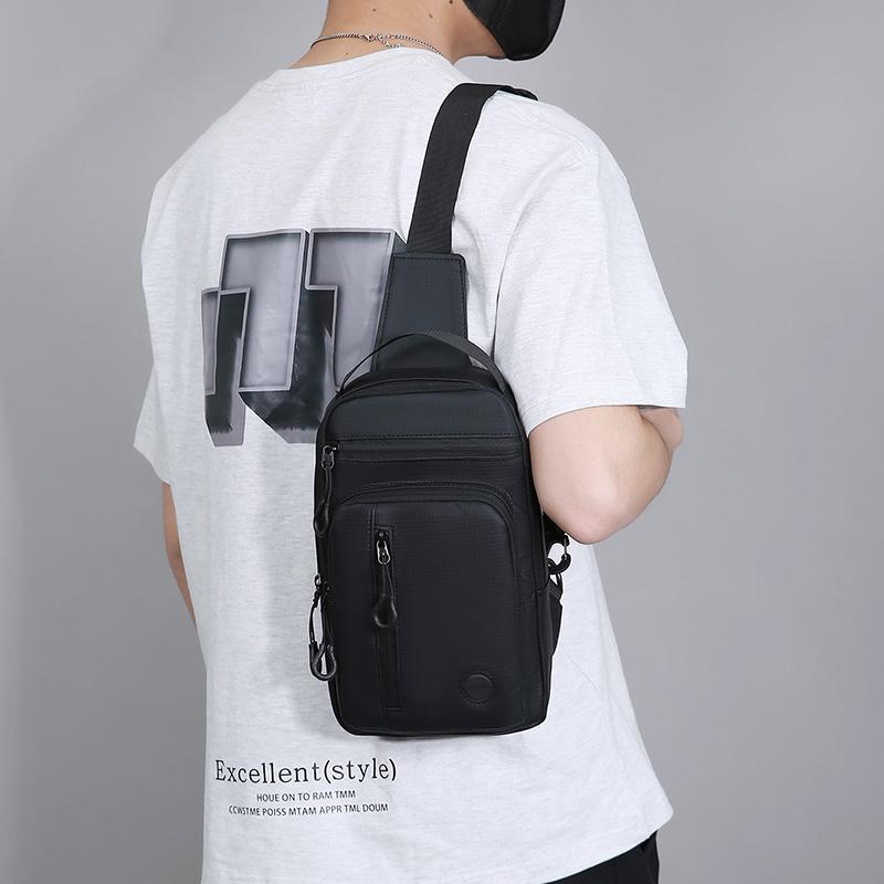 Geantă Unisex Multifuncțională Crossbody - Sling de Piept din Nailon Rezistent la Apă cu Buzunare Organizatorice