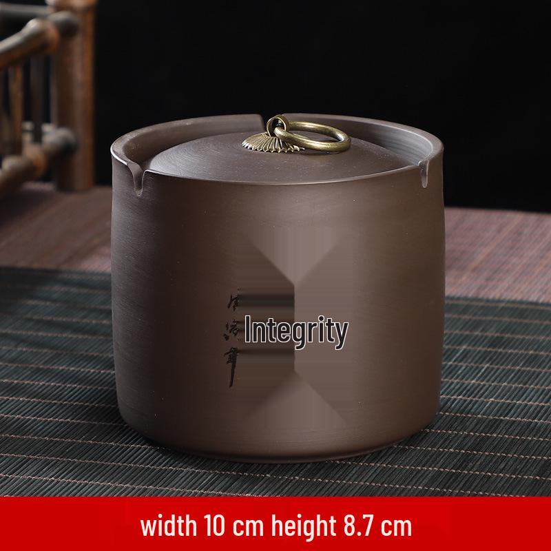 Zisha Ceramic Ashtray with Lid: Medium, Fly-Proof, Retro Home & Office Decor for Extinguishing Cigarettes.