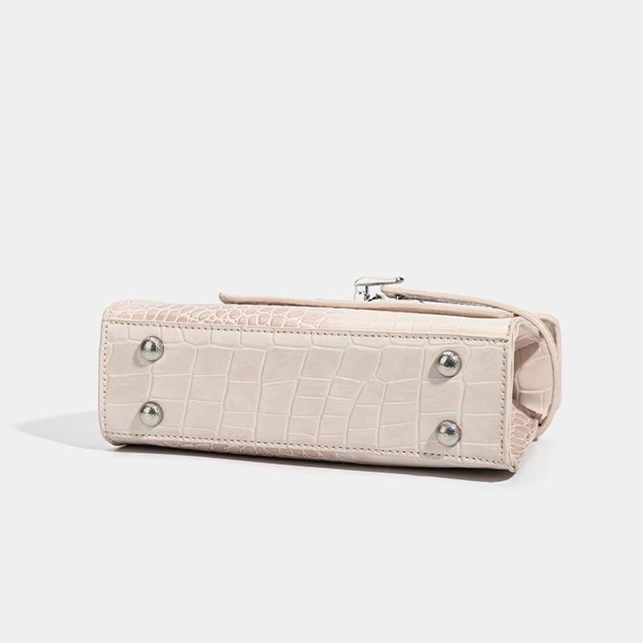 New Niche Design Crocodile Embossed Luxury Sophisticated Versatile Crossbody Shoulder Handheld Bag for Women