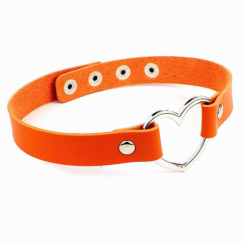 Four-Buckle Harajuku Punk PU Leather Peach Heart Necklace