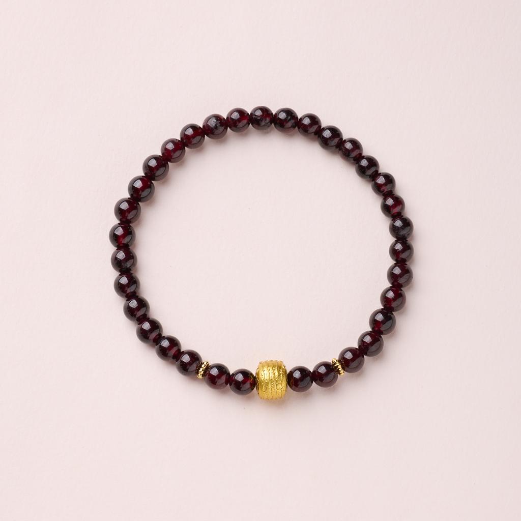 Natural Three-ring Garnet Bracelet for Women, Crystal Hetian Jade Bracelet, Gift, Light Luxury, Niche, Simple and Versatile Jewelry