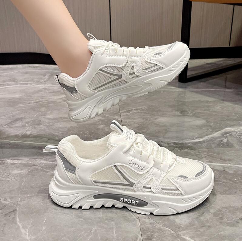 Lace-Up Casual Sneakers Lightweight Soft Sole Running Footwear Women's Thick Soled Mesh Breathable Sports Footwear Women'S Fashion