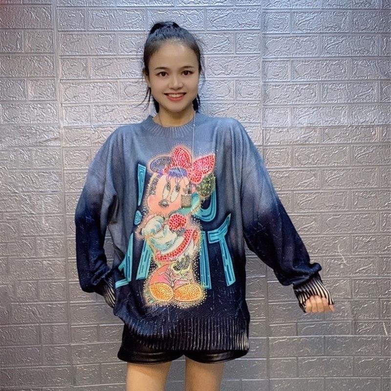 Gradient Cartoon Rhinestone Long Sleeve Sweater - Women's Loose Casual Round Neck Knitwear for Autumn/Winter Fashion.