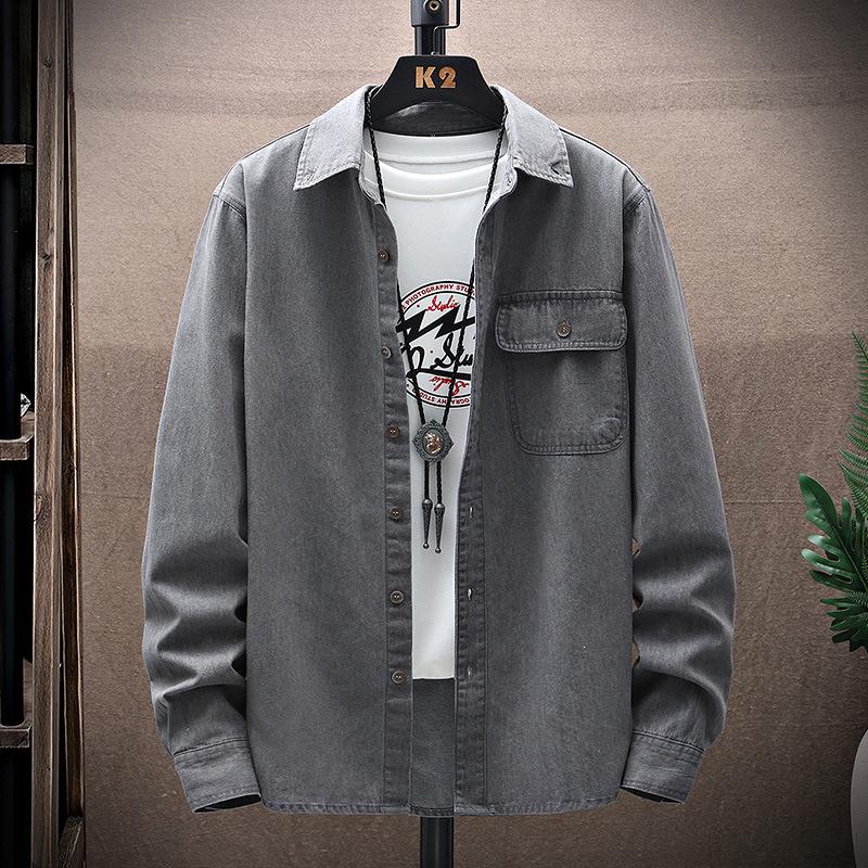 Men's Classic Denim Workwear Shirt - Long-Sleeved, Casual, Versatile, Washed for Spring or Autumn.