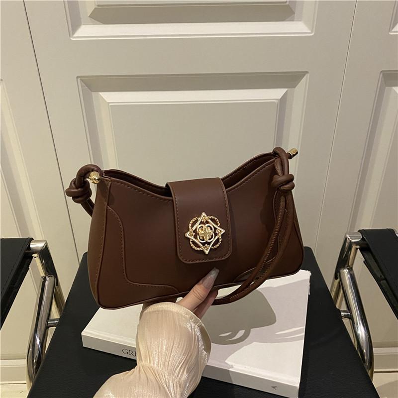 

2025 new niche versatile fashion trend large-capacity commuter underarm bag high-end texture casual handbag bag темно-коричневого кольору