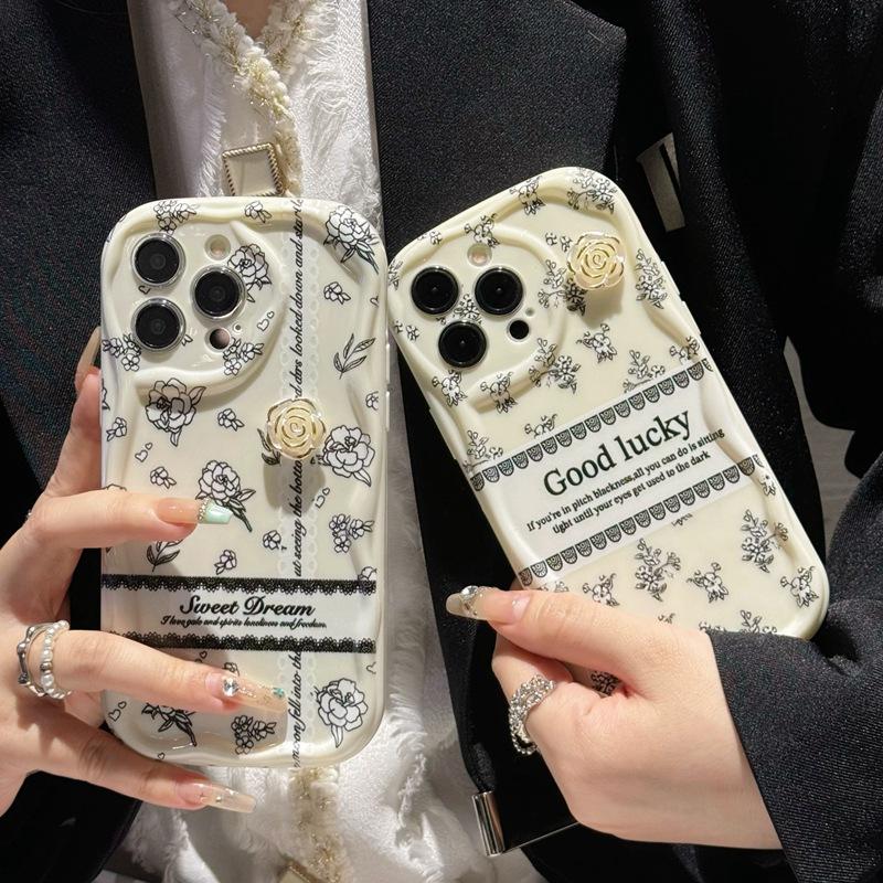 Retro applicable Apple OPPO Samsung mobile phone case creative English vivo Huawei Xiaomi three-dimensional ins camellia